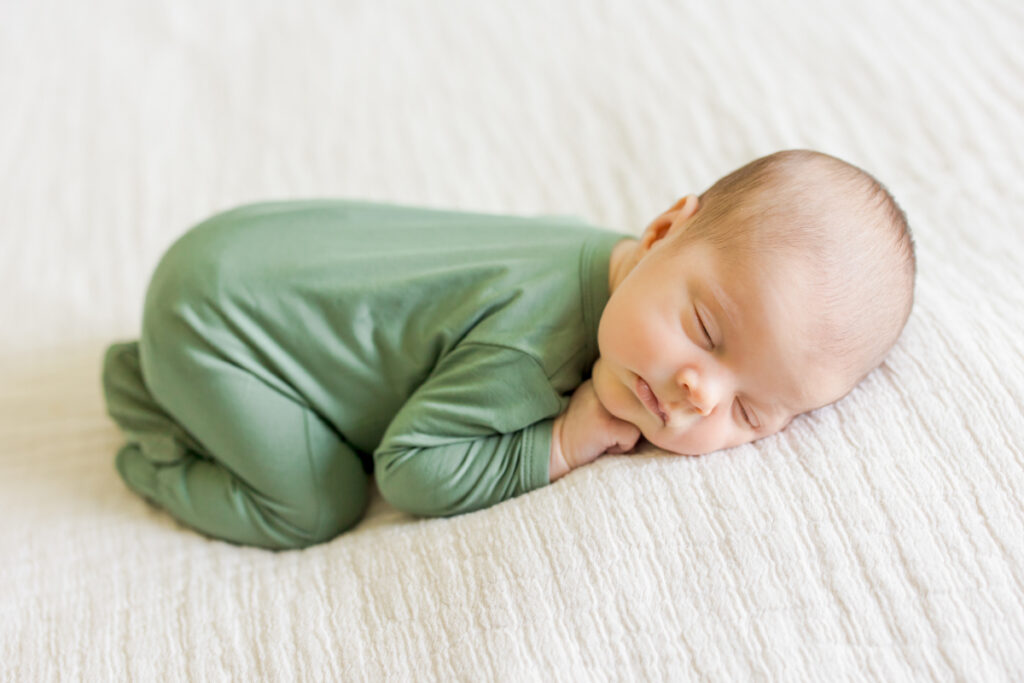 winter baby photo shoot in Boston