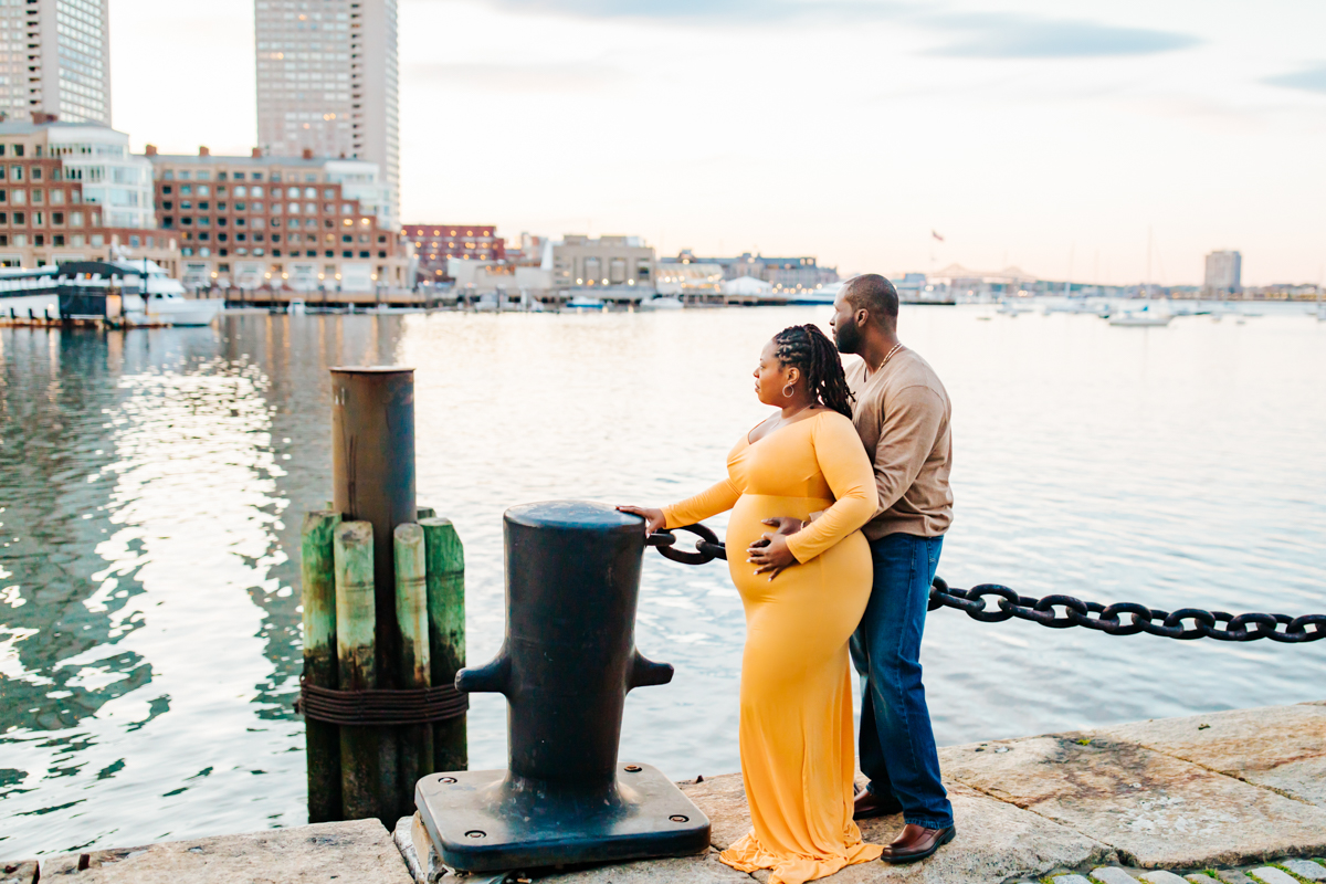 maternity session in Boston